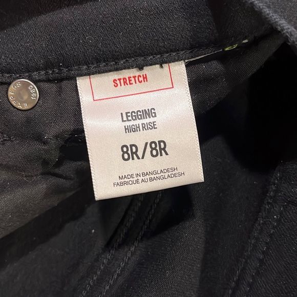 Express Black High Rise Distressed Legging Jeans Size 8 - Picture 6 of 6